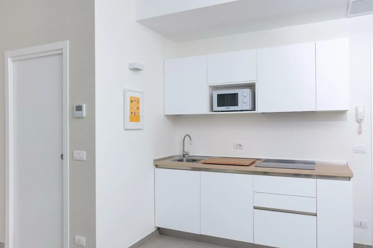 Cirene Apartments Milano